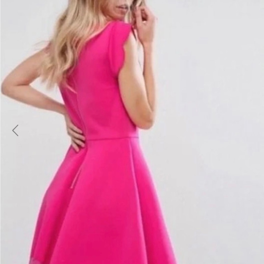 Ted Baker dress, like new condition, size 2
